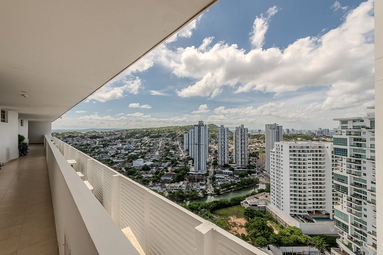 24th floor ocean view 2BR