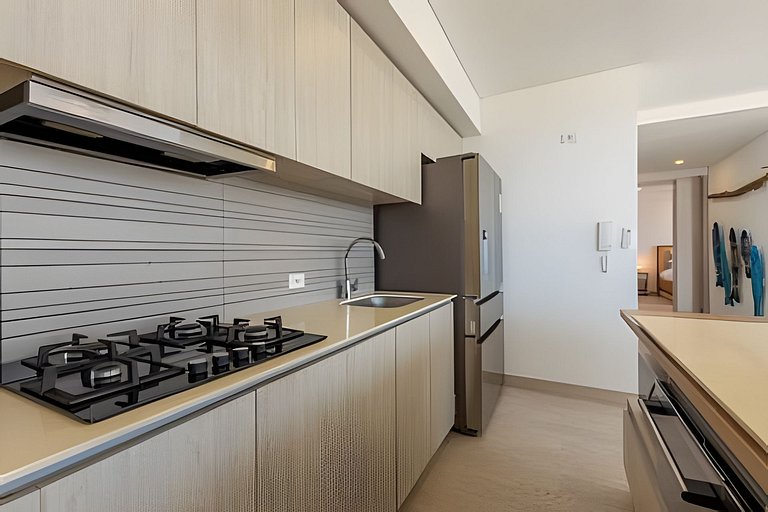 Luxury 2BR Jacuzzi Sea View 14th Floor