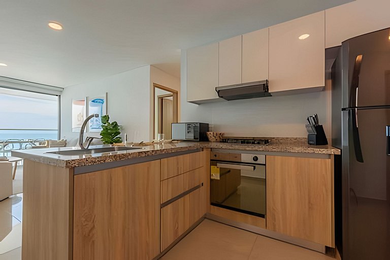Modern 2BR next to the Walled City+Oceanside View