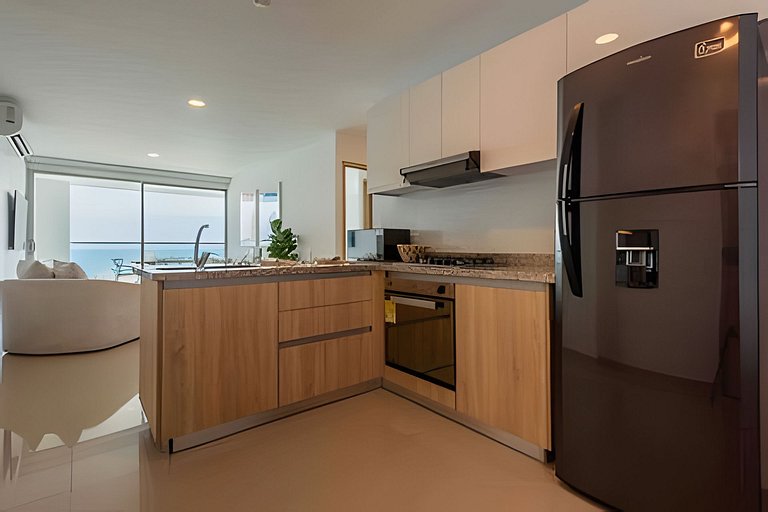Modern 2BR next to the Walled City+Oceanside View