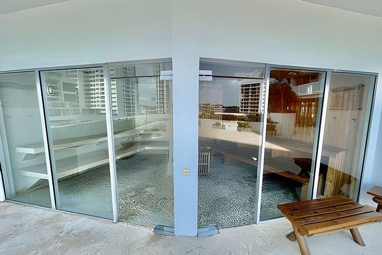 Piso 24 vista al mar 2BR