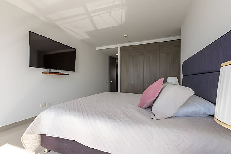 Sea View and Historic Center “Morros City” 2BR
