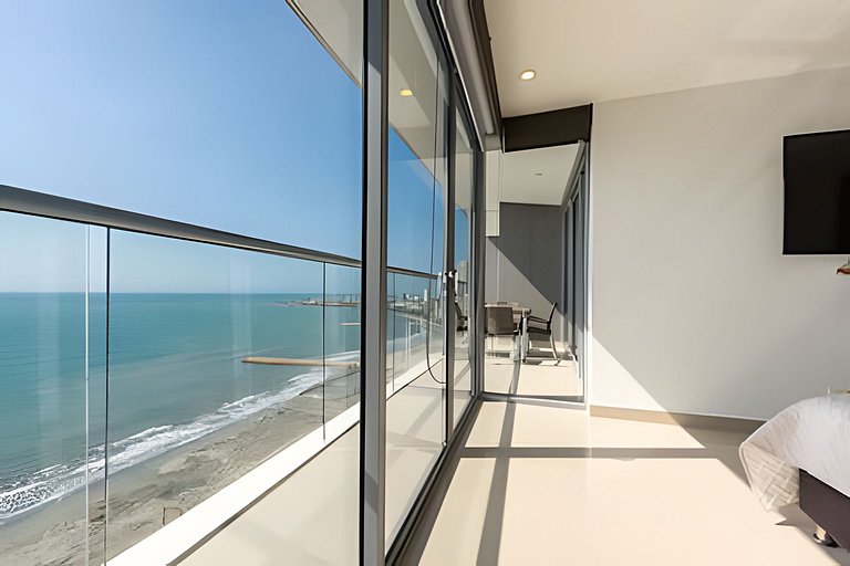 Sea View and Historic Center “Morros City” 2BR