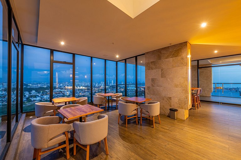 Oceanview 20th Fl/Rooftop Pool/Gym/Historic Center