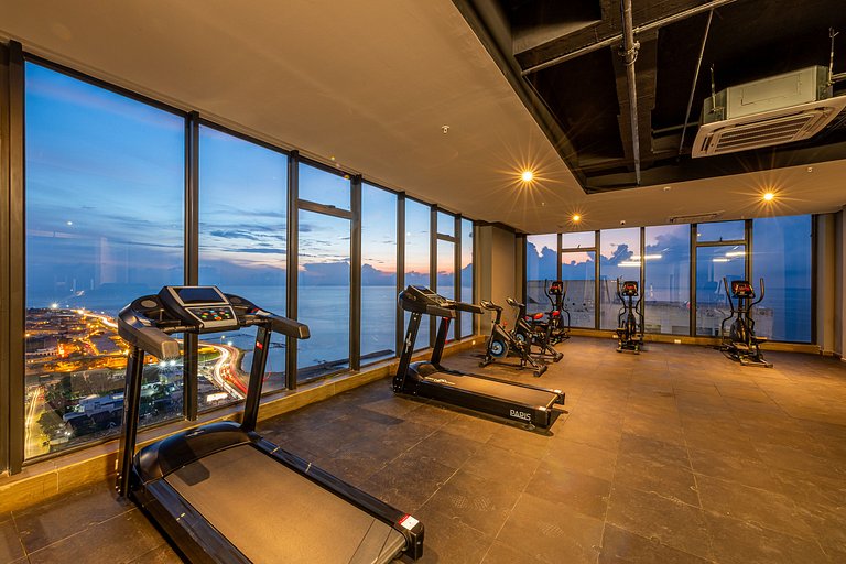 Oceanview 20th Fl/Rooftop Pool/Gym/Historic Center