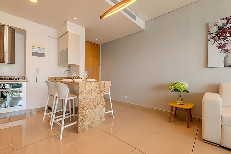 Modern H2/ 19th Sea Bay View & Historic Center