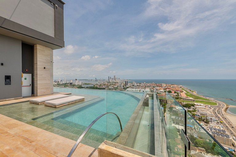 Oceanview 20th Fl/Rooftop Pool/Gym/Historic Center