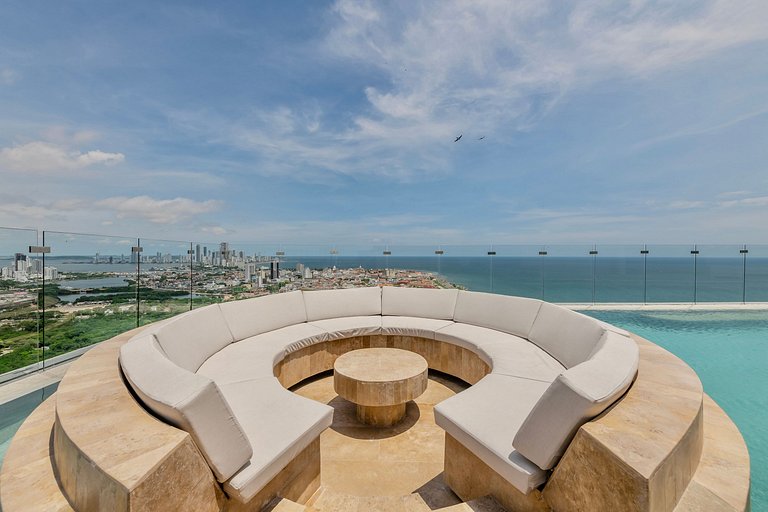 Oceanview 20th Fl/Rooftop Pool/Gym/Historic Center