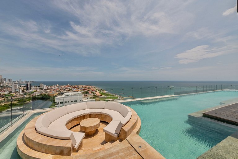 Oceanview 20th Fl/Rooftop Pool/Gym/Historic Center