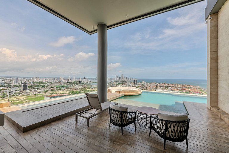 Oceanview 20th Fl/Rooftop Pool/Gym/Historic Center