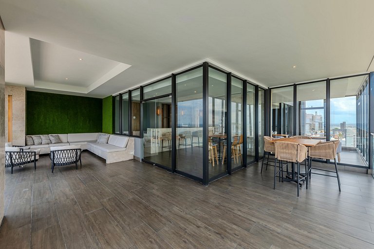 Oceanview 20th Fl/Rooftop Pool/Gym/Historic Center