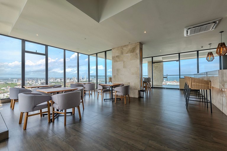 Oceanview 20th Fl/Rooftop Pool/Gym/Historic Center