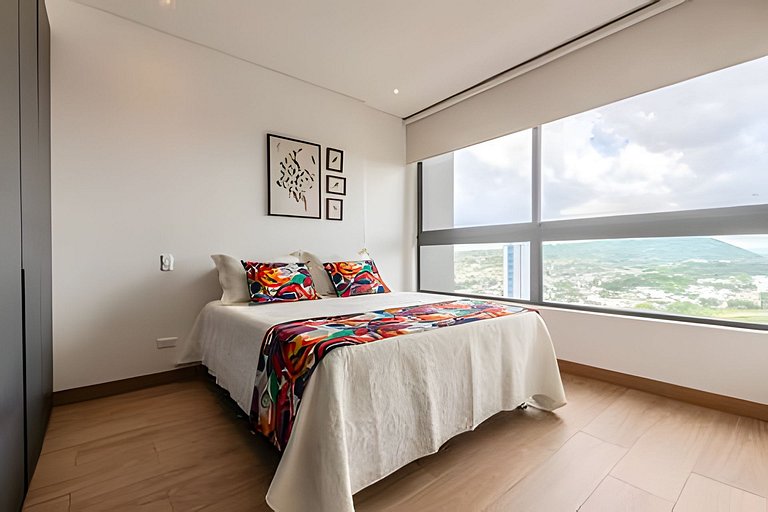 Modern 2BR Brand New/ Panoramic and Infinite Pool