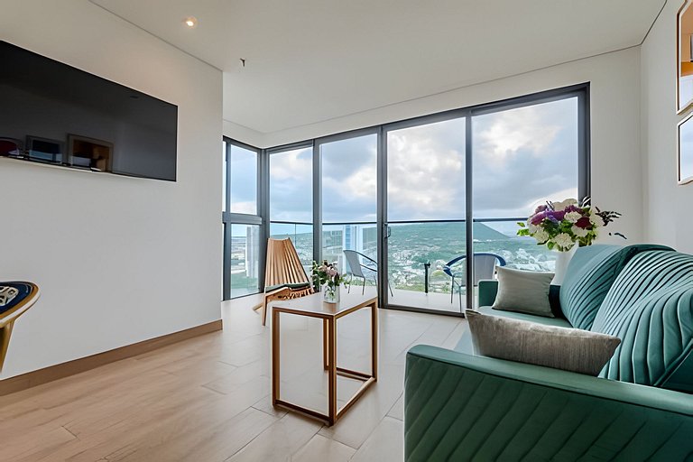 Modern 2BR Brand New/ Panoramic and Infinite Pool