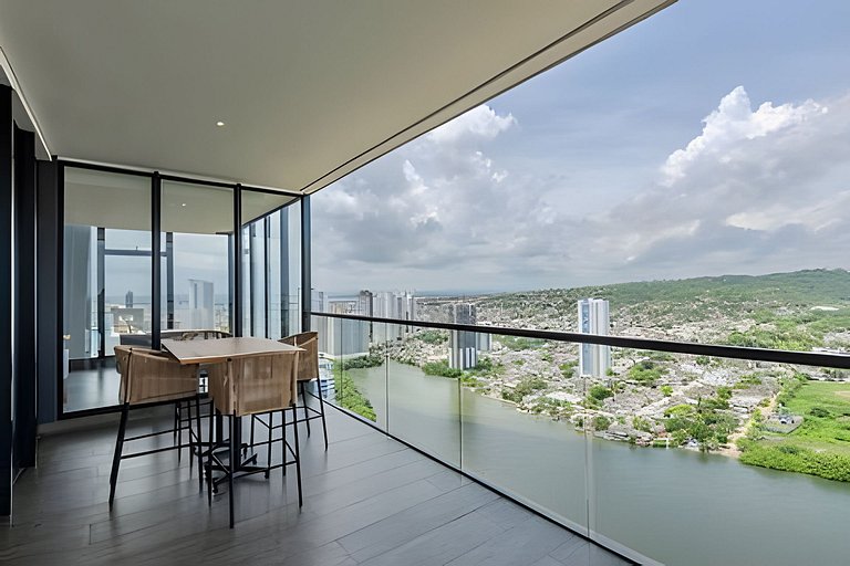 Modern 2BR Brand New/ Panoramic and Infinite Pool