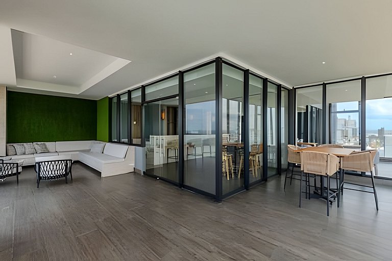 Modern 2BR Brand New/ Panoramic and Infinite Pool