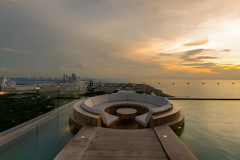 Modern 2BR Brand New/ Panoramic and Infinite Pool