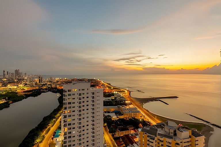 Modern 2BR Brand New/ Panoramic and Infinite Pool