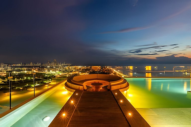 Modern 2BR Brand New/ Panoramic and Infinite Pool