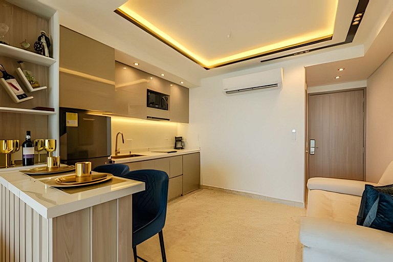 Nueva, Lujosa y Exclusiva Suite Vista al Mar