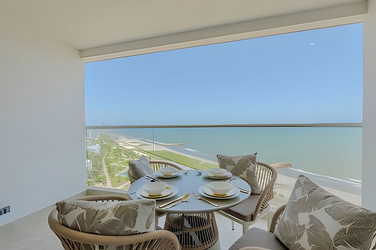 Nueva, Lujosa y Exclusiva Suite Vista al Mar