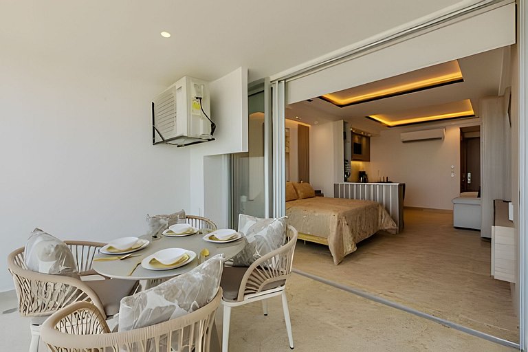 Nueva, Lujosa y Exclusiva Suite Vista al Mar