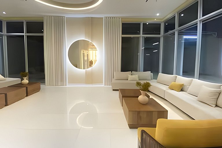 Nueva, Lujosa y Exclusiva Suite Vista al Mar