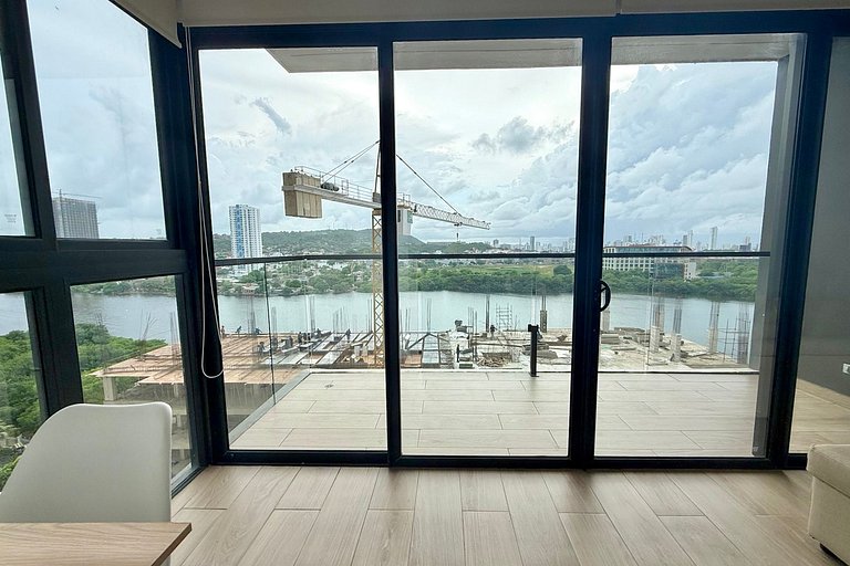 Luxurious and New Close to the Center/Panoramic Pool