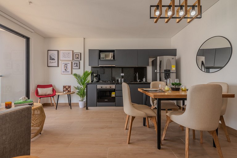 Luxurious and NEW, Ocean View and Historic Center