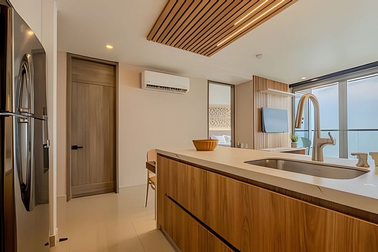 "Morros City" Sea View & Historic Center / 34th Fl