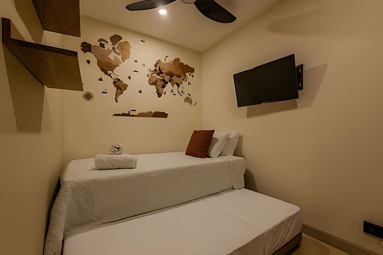 Colonial Elegance in Historic Center /Pool