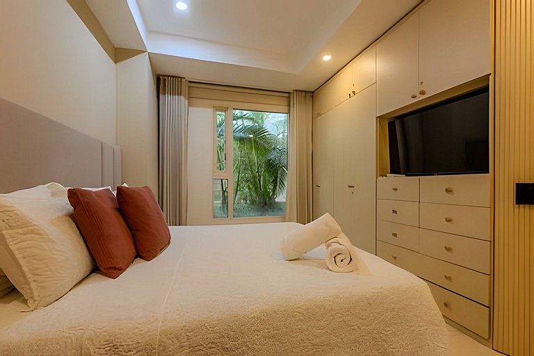 Colonial Elegance in Historic Center /Pool