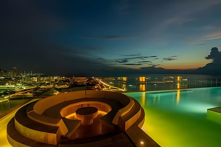 Elite Apartment / Near the Historic Center