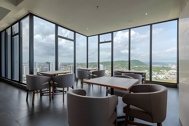 Elite Apartment / Near the Historic Center