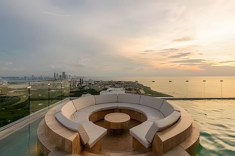 Elite Apartment / Near the Historic Center