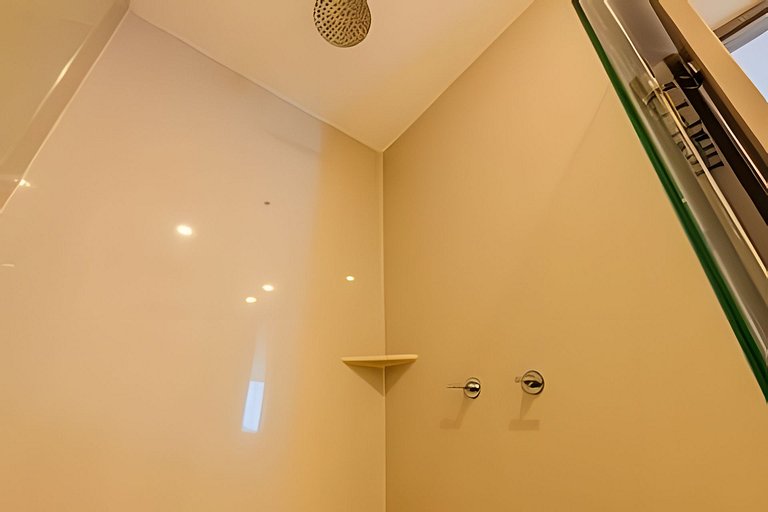 Exclusivo apartamento/ vista al mar/ piso 36