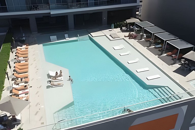 Exclusivo apartamento/ vista al mar/ piso 36