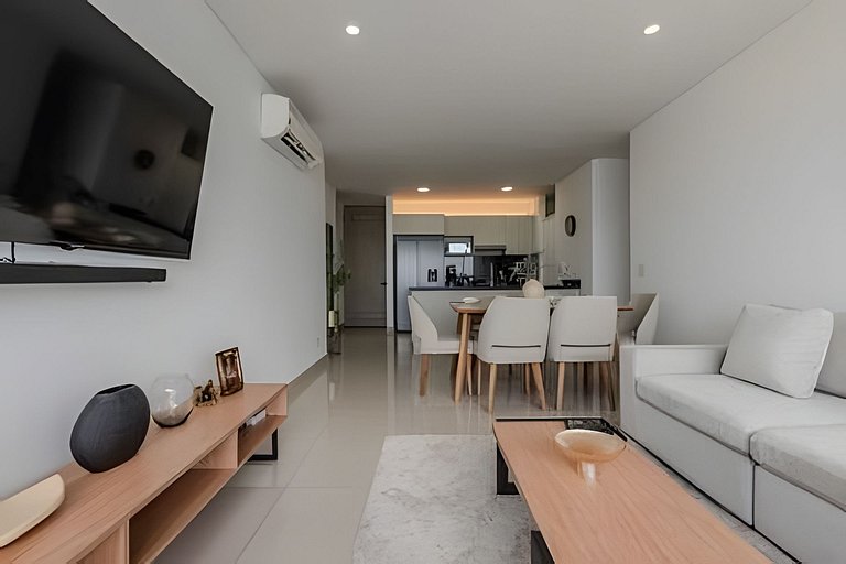 Exclusivo apartamento con vista a la bahía piso 22