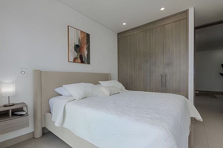 Exclusivo apartamento con vista a la bahía piso 22