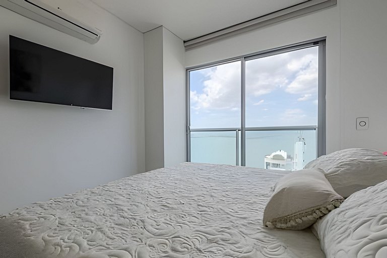 Exclusivo apartamento con vista a la bahía piso 22
