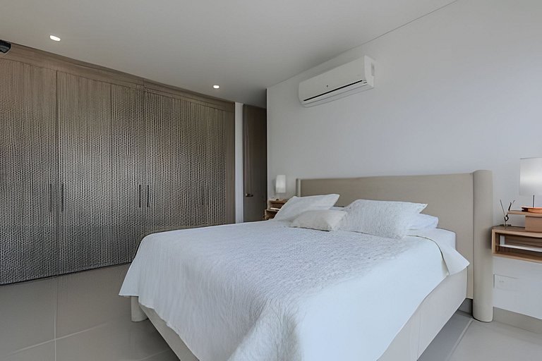 Exclusivo apartamento con vista a la bahía piso 22