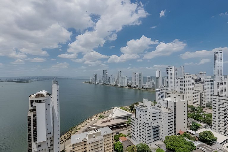 Exclusivo apartamento con vista a la bahía piso 22