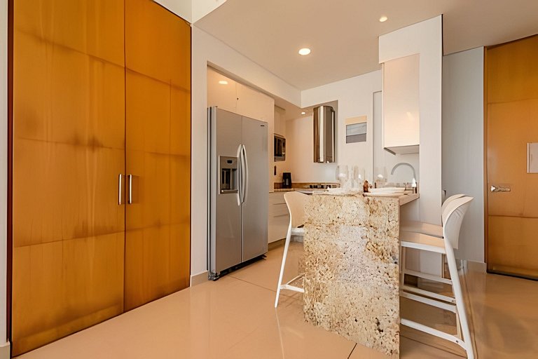 Luxury H2/ Piso 19/ Sea Bay View & Historic Center
