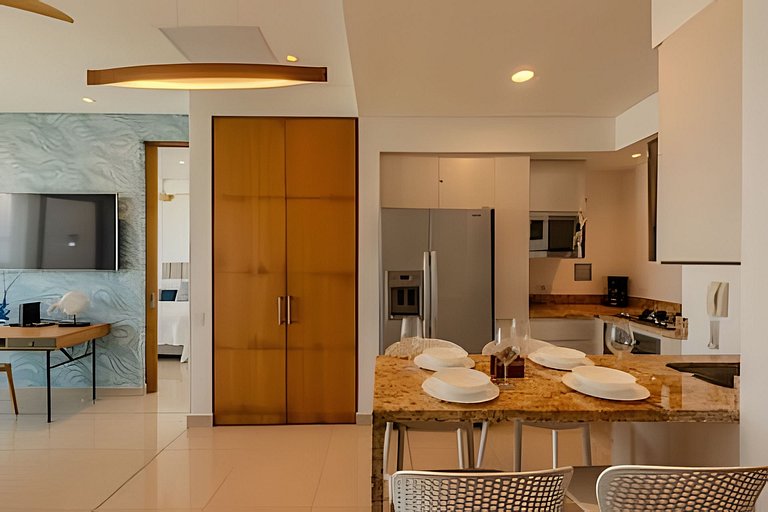 Luxury H2/ Piso 19/ Sea Bay View & Historic Center