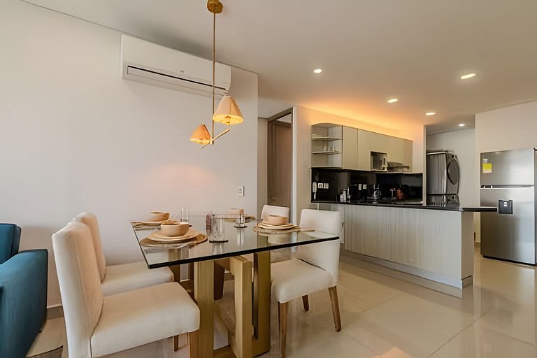 Experience luxury in Bocagrande with a bay view on the 33rd