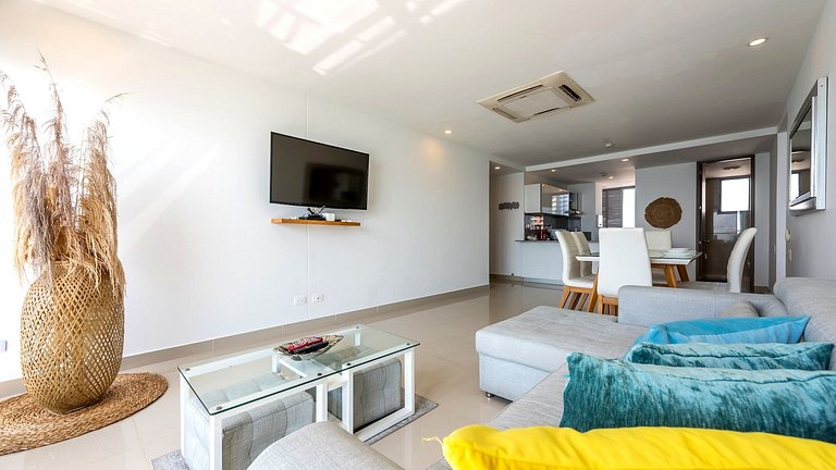 Sea View and Historic Center “Morros City” 2BR