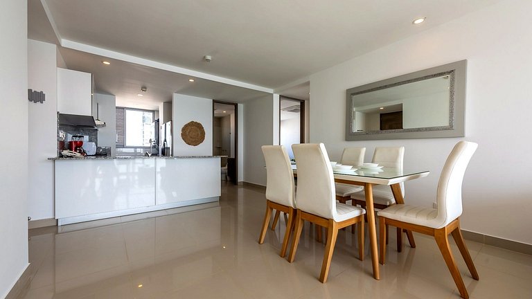 Sea View and Historic Center “Morros City” 2BR