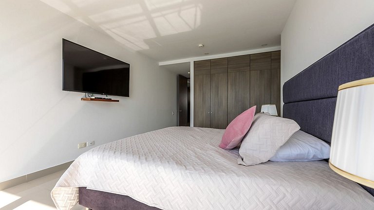 Sea View and Historic Center “Morros City” 2BR