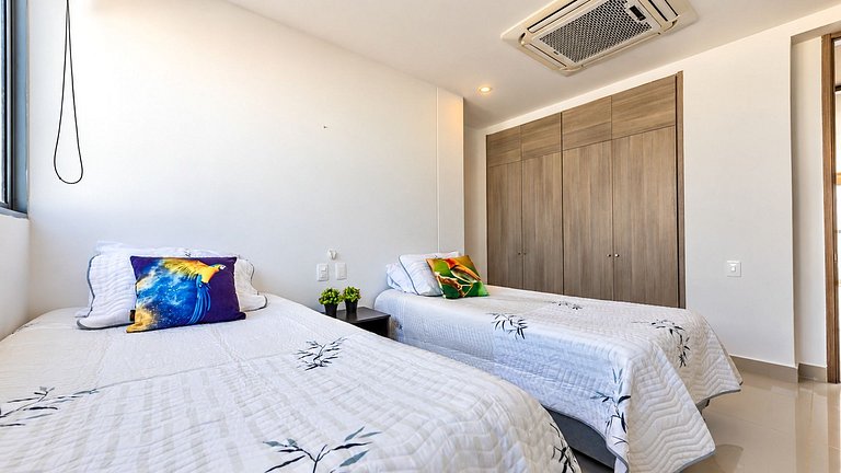 Sea View and Historic Center “Morros City” 2BR