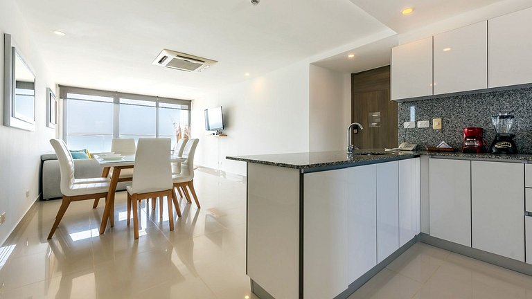 Sea View and Historic Center “Morros City” 2BR
